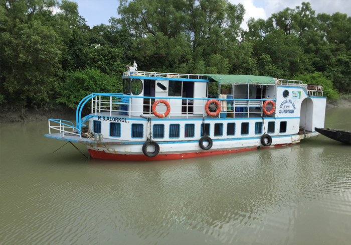 sundarban luxury cruise